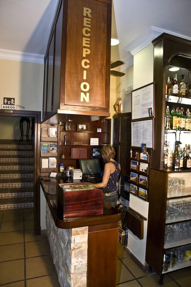 Hotel Avenida Playa Захара-де-лос-Атунес Экстерьер фото