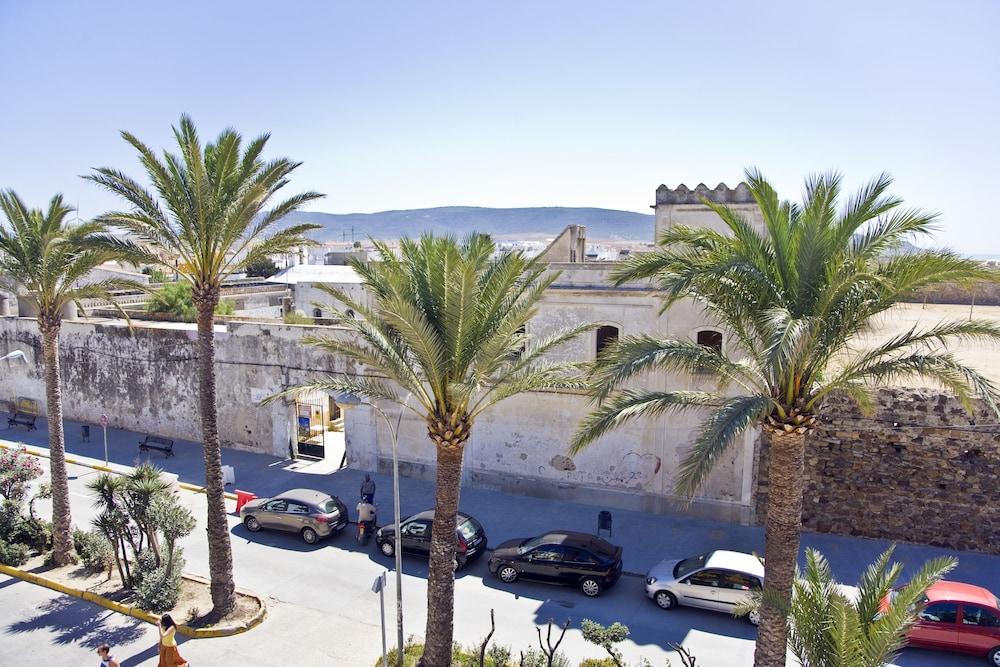 Hotel Avenida Playa Захара-де-лос-Атунес Экстерьер фото