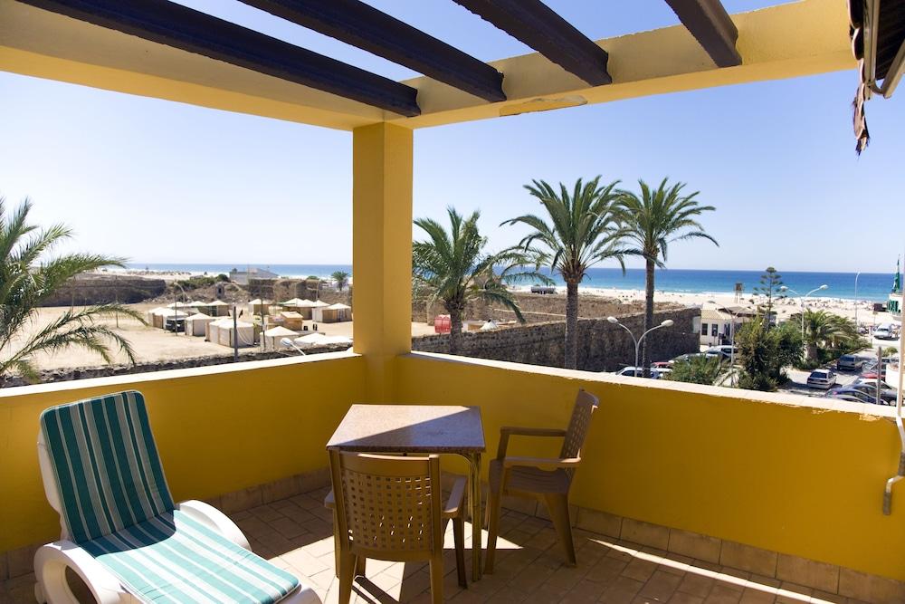 Hotel Avenida Playa Захара-де-лос-Атунес Экстерьер фото